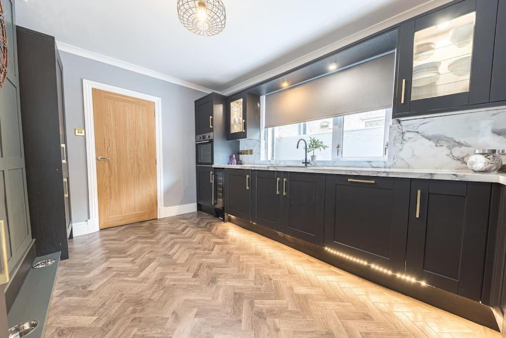 Luxury Townhouse In Workington Villa Eksteriør bilde