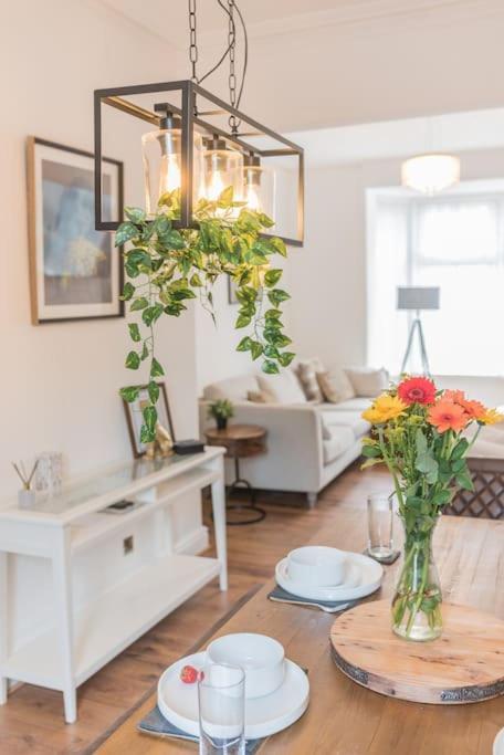 Luxury Townhouse In Workington Villa Eksteriør bilde