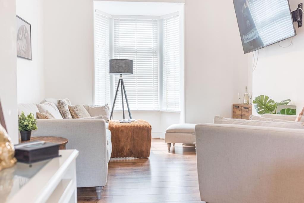 Luxury Townhouse In Workington Villa Eksteriør bilde