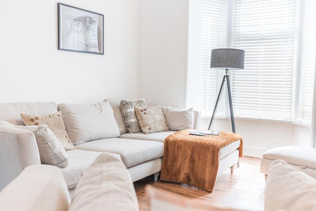 Luxury Townhouse In Workington Villa Eksteriør bilde